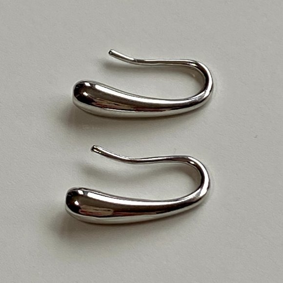 S925 Stamped Sterling Silver Small Water Drop Earrings - Picture 5 of 7
